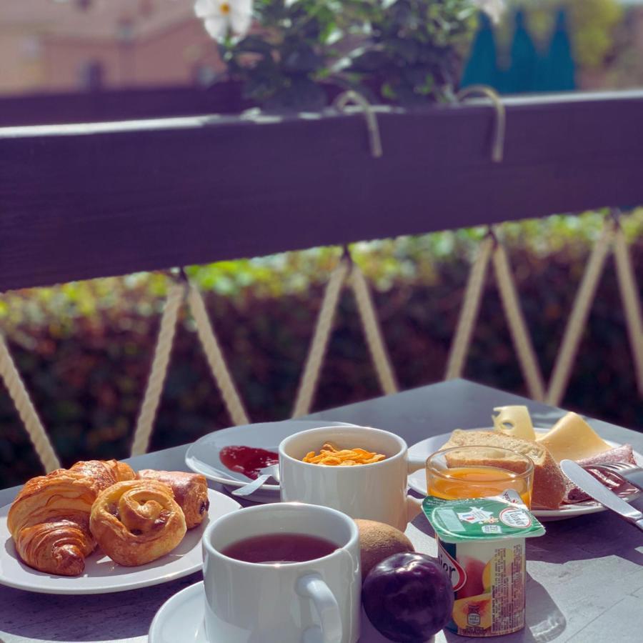 Hotel Le Belvedere Сен-Киприен Екстериор снимка