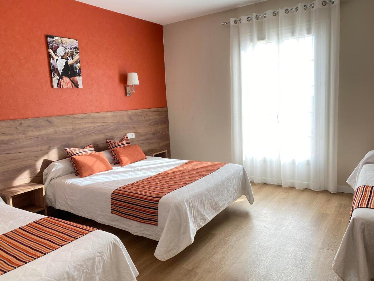 Hotel Le Belvedere Сен-Киприен Екстериор снимка
