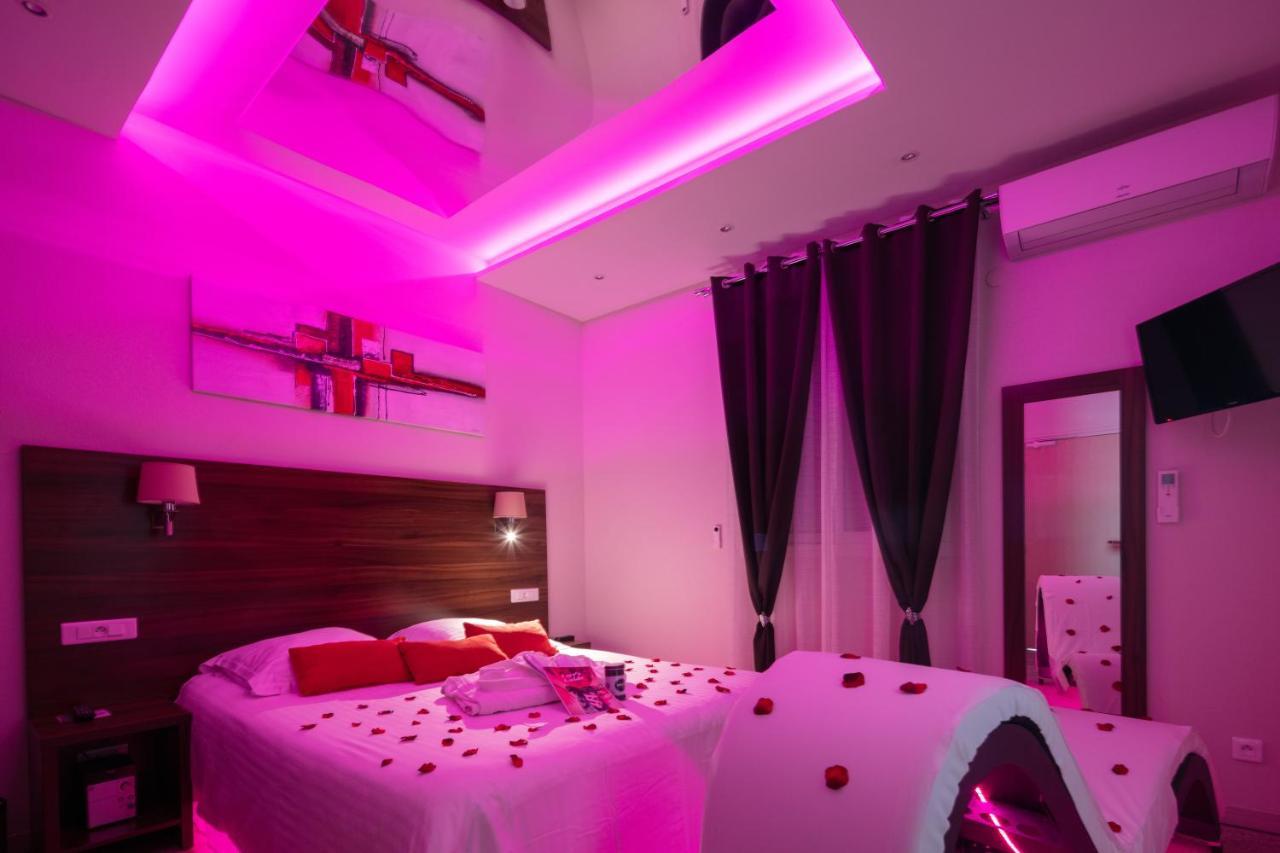 Hotel Le Belvedere Сен-Киприен Екстериор снимка